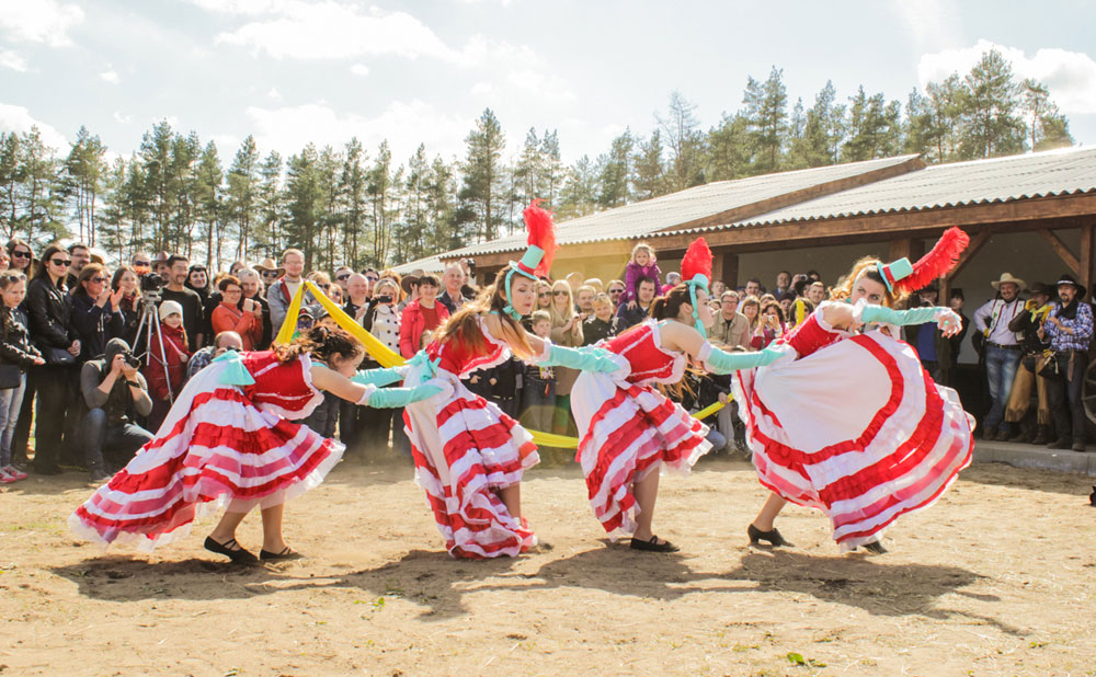 rodeo cancan