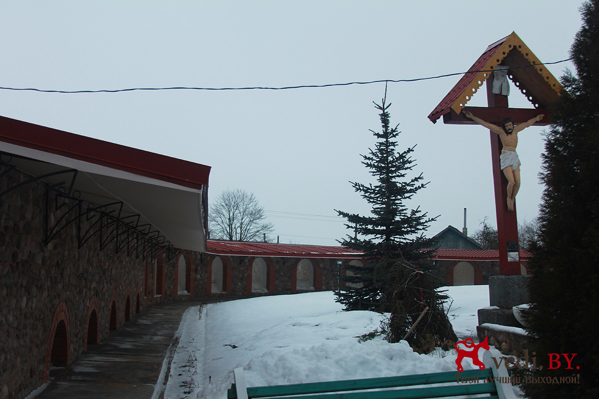 Luchaj kostel 9